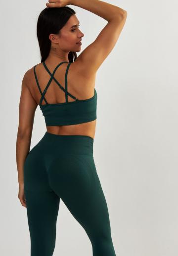 Бюстгальтер без косточек