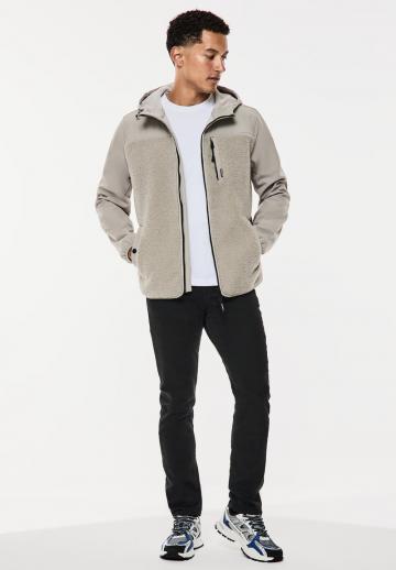 Узкие джинсы