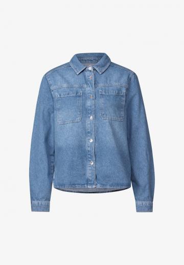 Джинсовая куртка