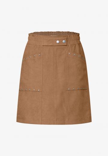 Юбка с накладными карманами