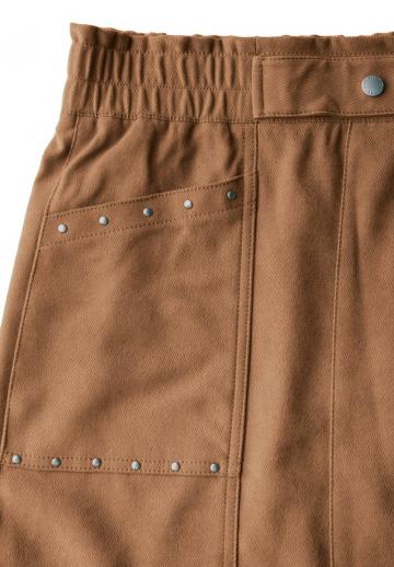 Юбка с накладными карманами