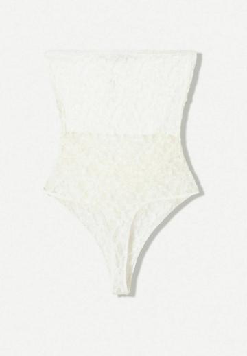 Топ без бретелек