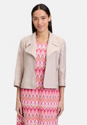 Короткая куртка