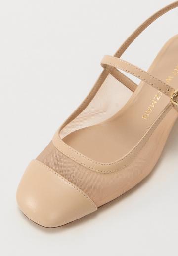 Туфли с ремешком