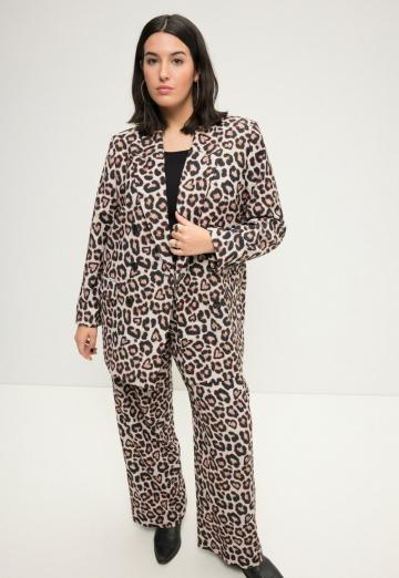 Короткое пальто