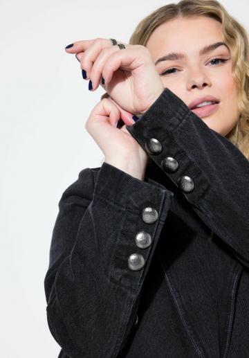 Длинный блейзер