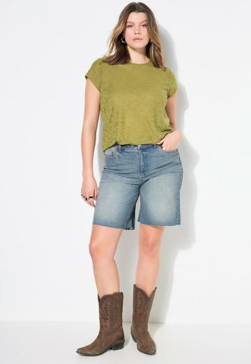 Джинсовые шорты