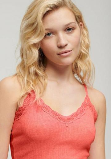 Топ на бретельках