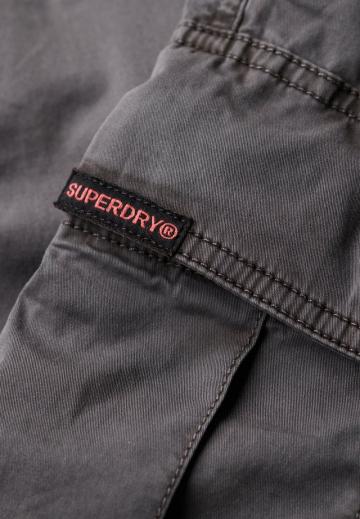 Брюки с накладными карманами