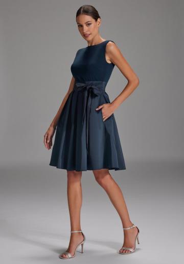 Коктейльное платье