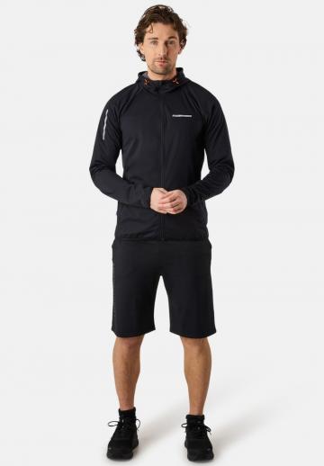 Спортивная куртка