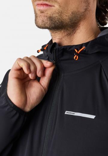 Спортивная куртка