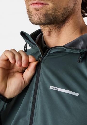 Спортивная куртка