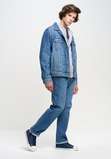 Прямые джинсы