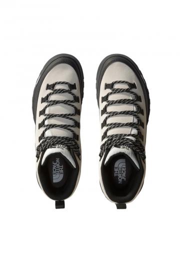 Походные ботинки