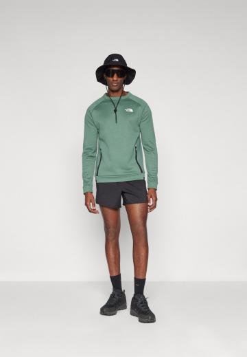 Спортивная кофта