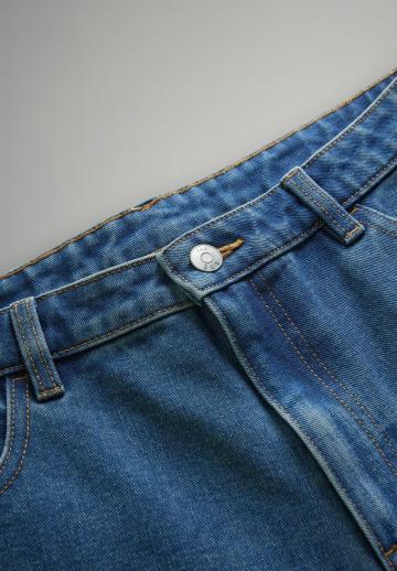 Джинсовые шорты