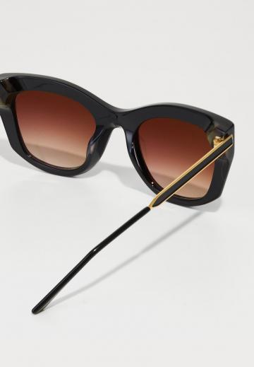 Солнечные очки