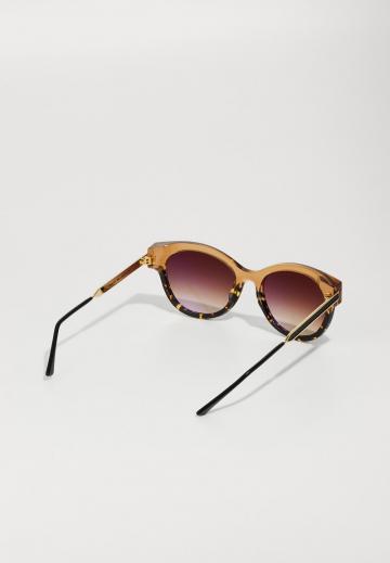 Солнечные очки