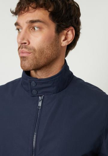 Куртка бомбер