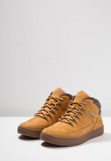 Высокие кеды