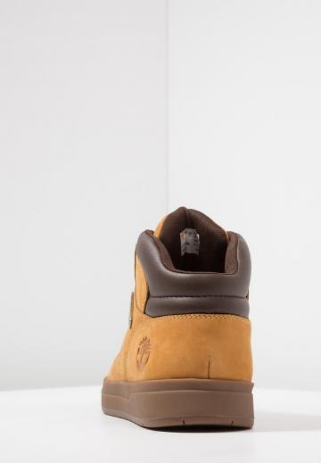 Высокие кеды