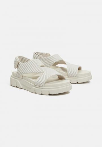 Босоножки на платформе
