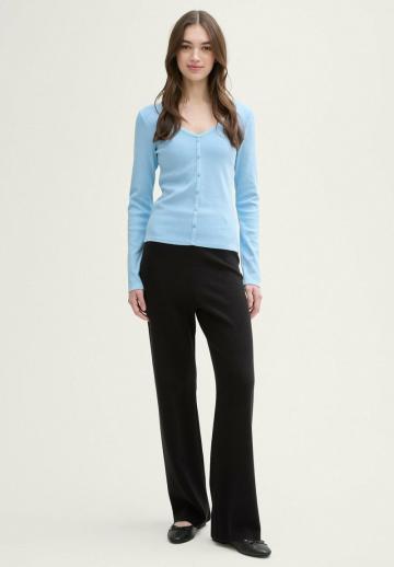 Вязаная кофта