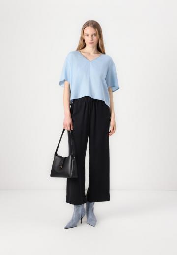 Джинсовая блузка