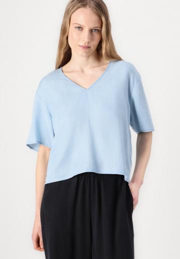 Джинсовая блузка