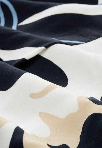 Атласная блузка