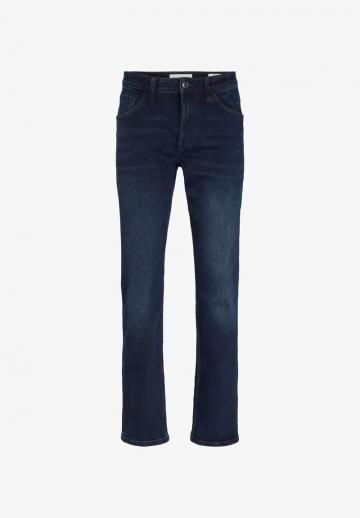 Узкие джинсы