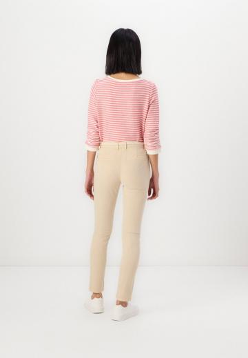 Узкие брюки