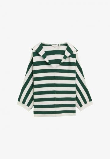 Пуловер с капюшоном