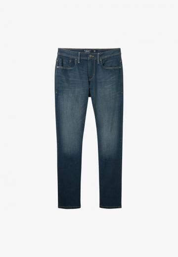 Узкие джинсы