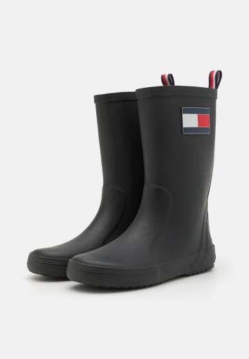 Резиновые сапоги