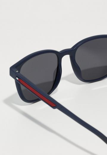 Солнечные очки