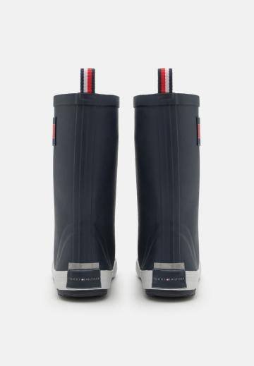 Резиновые сапоги