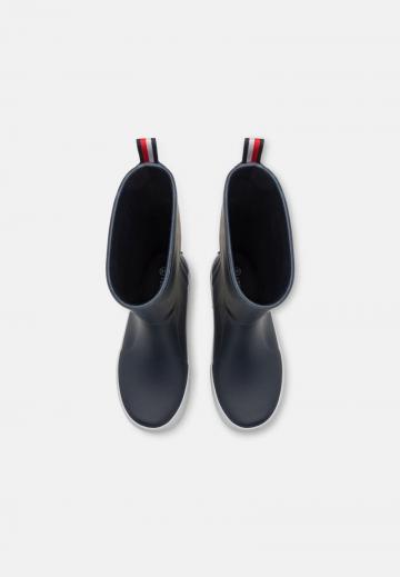 Резиновые сапоги