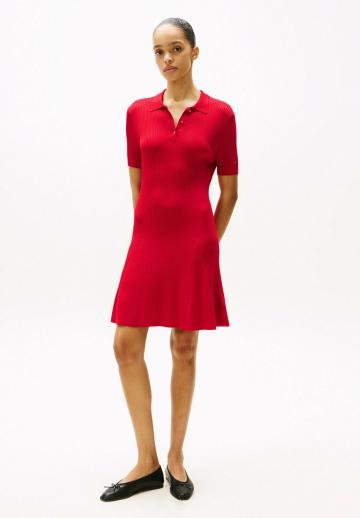 Вязаное платье