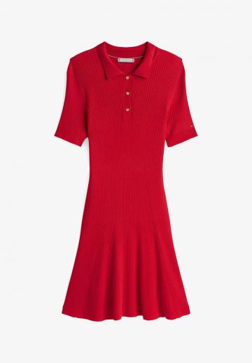 Вязаное платье