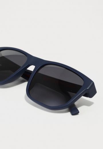 Солнечные очки