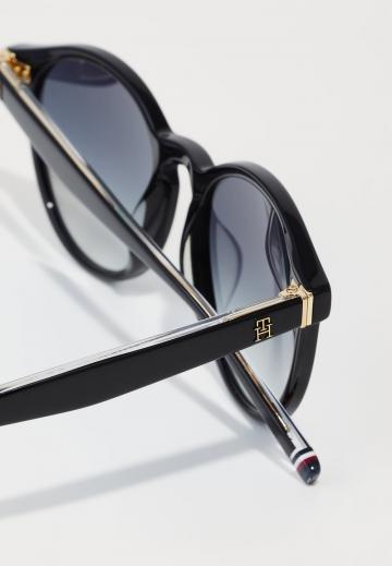 Солнечные очки