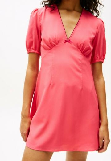 Короткое платье