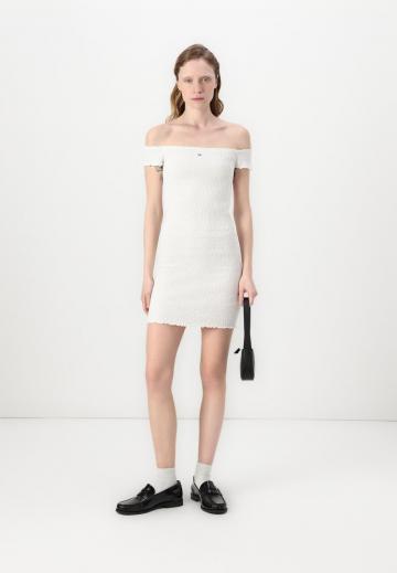 Короткое платье