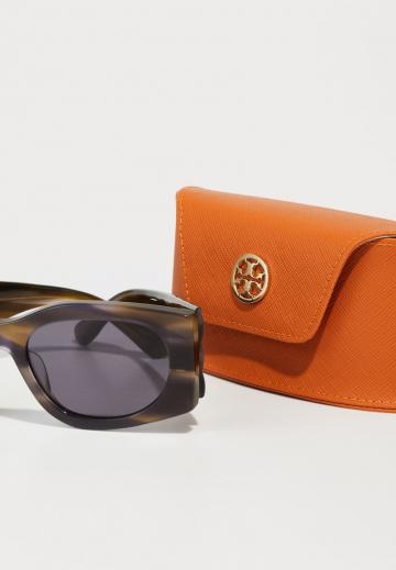 Солнечные очки