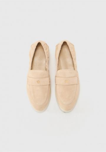 Полуботинки