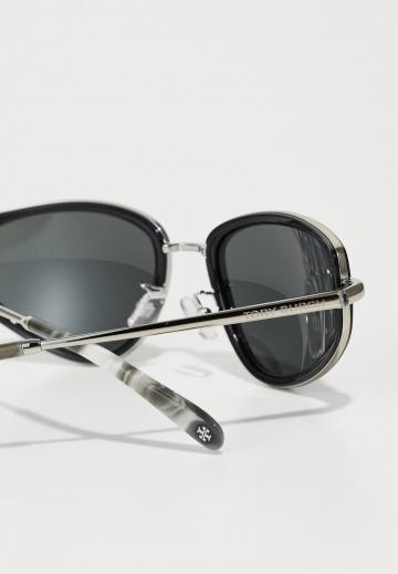 Солнечные очки