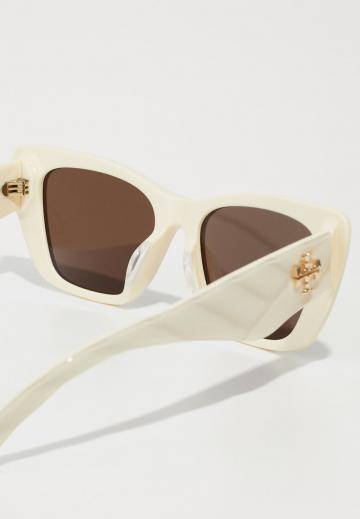 Солнечные очки