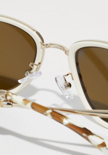 Солнечные очки